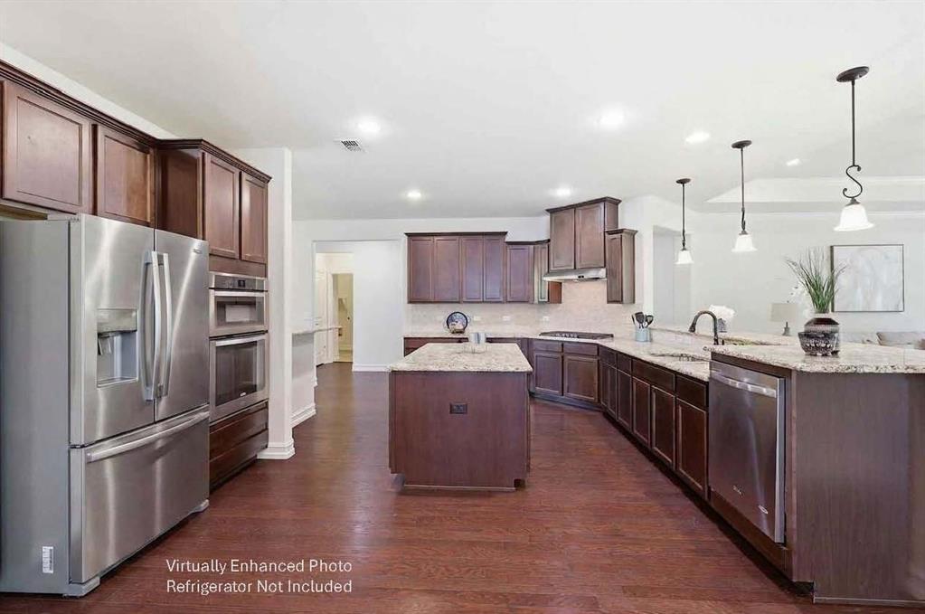 2554 Luna Vista Lane