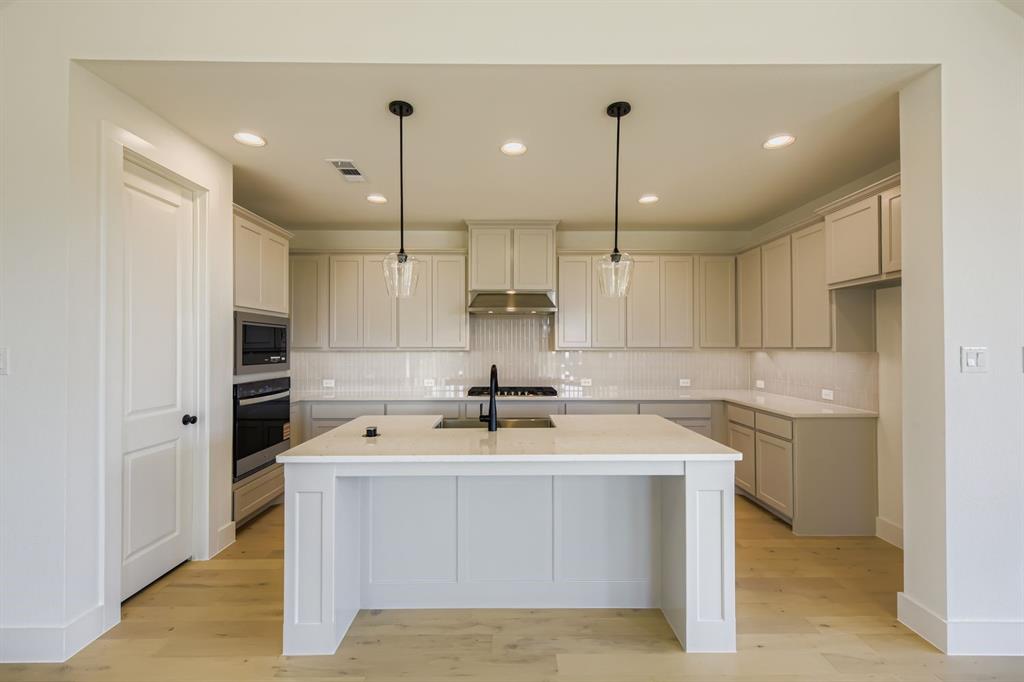 BridgeWater - Residential