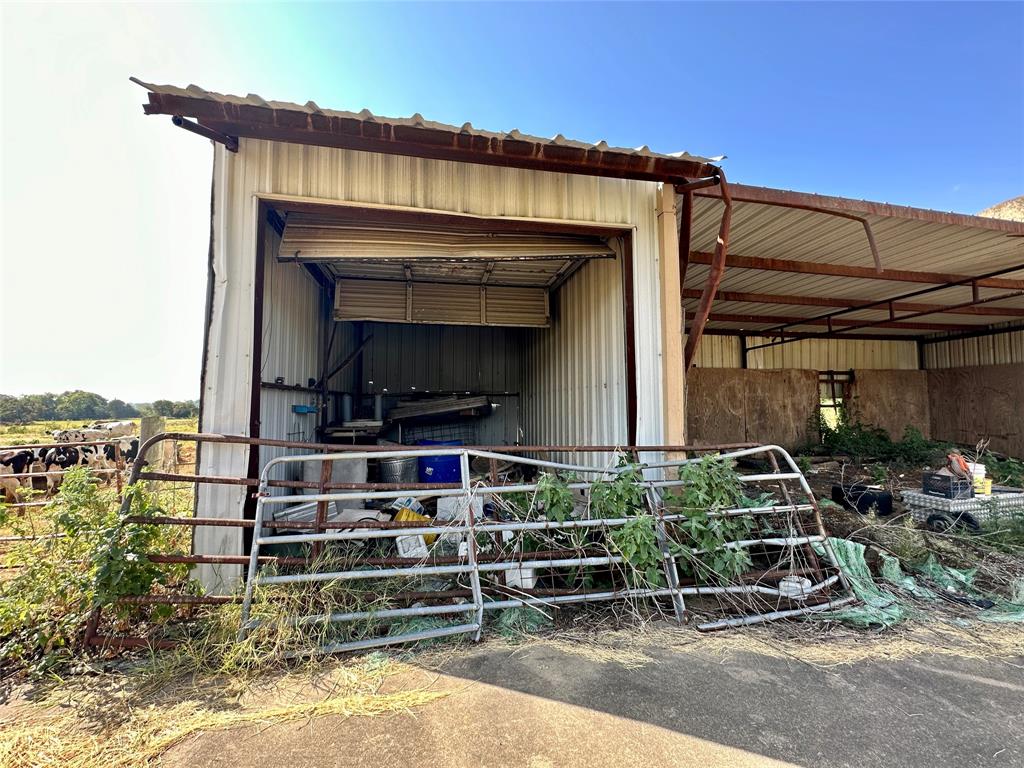 Rural 212 Acres - Farm