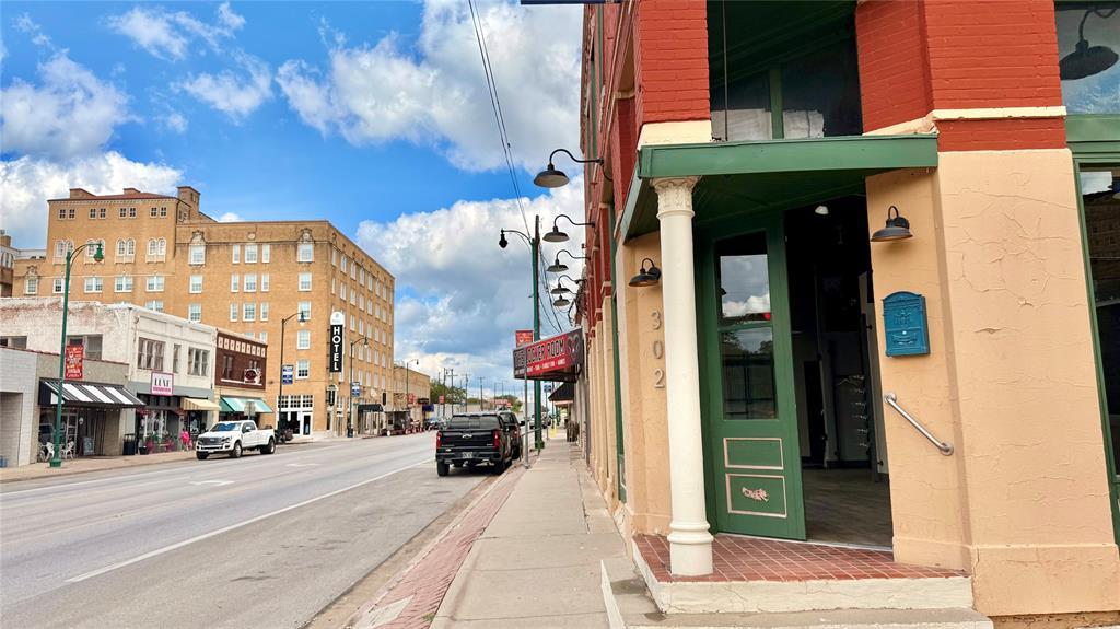 Wiggins Add - Commercial Sale