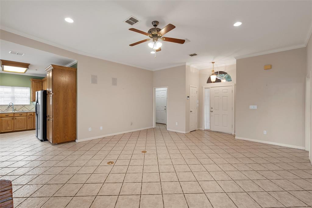 1112 South Haven Drive