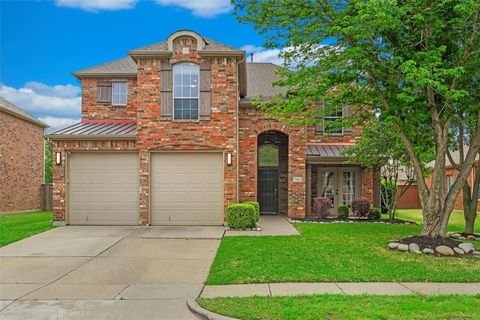 Photo of 2815 S Serrano, Grand Prairie, TX 75054 (MLS # 21249990)