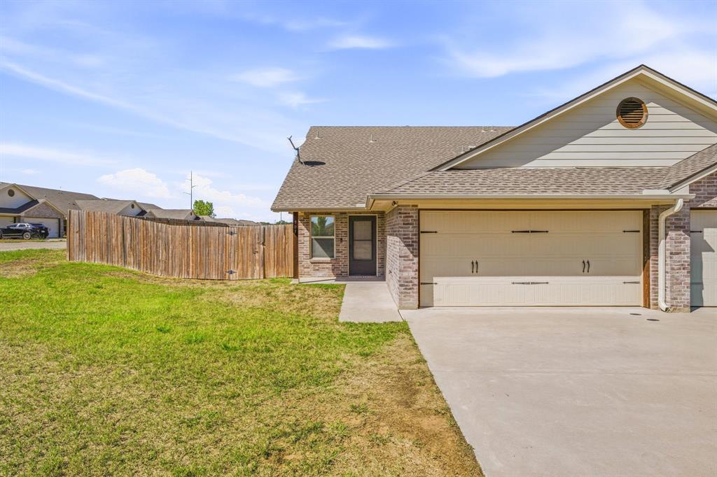 903 Dart Court