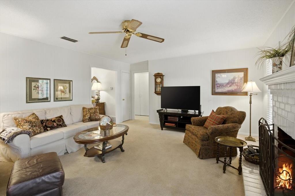 1117 Roaring Springs Road