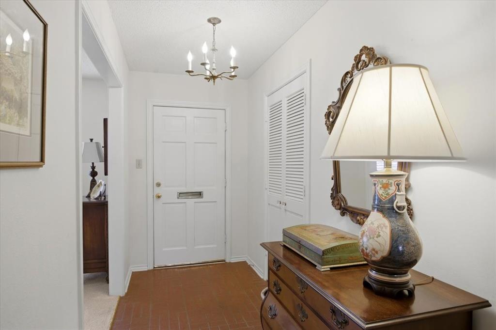 1117 Roaring Springs Road