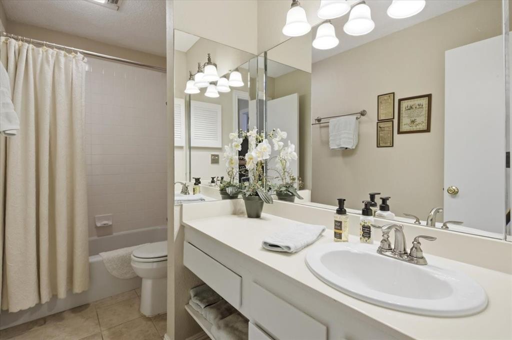 Indian Creek Condo#2 - Residential