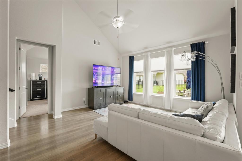 Heath Golf & Yacht Club Tr - Residential Lease