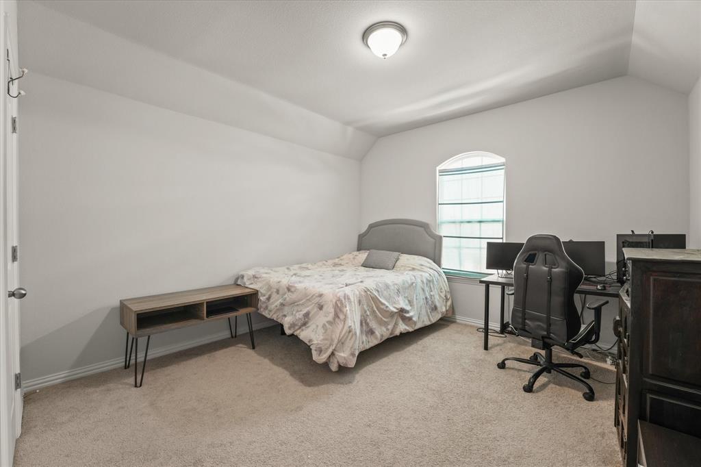 Heath Golf & Yacht Club Tr - Residential Lease