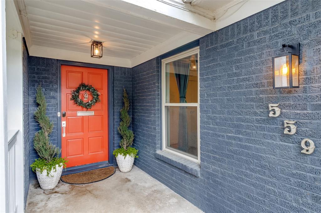 559 Aqua Drive