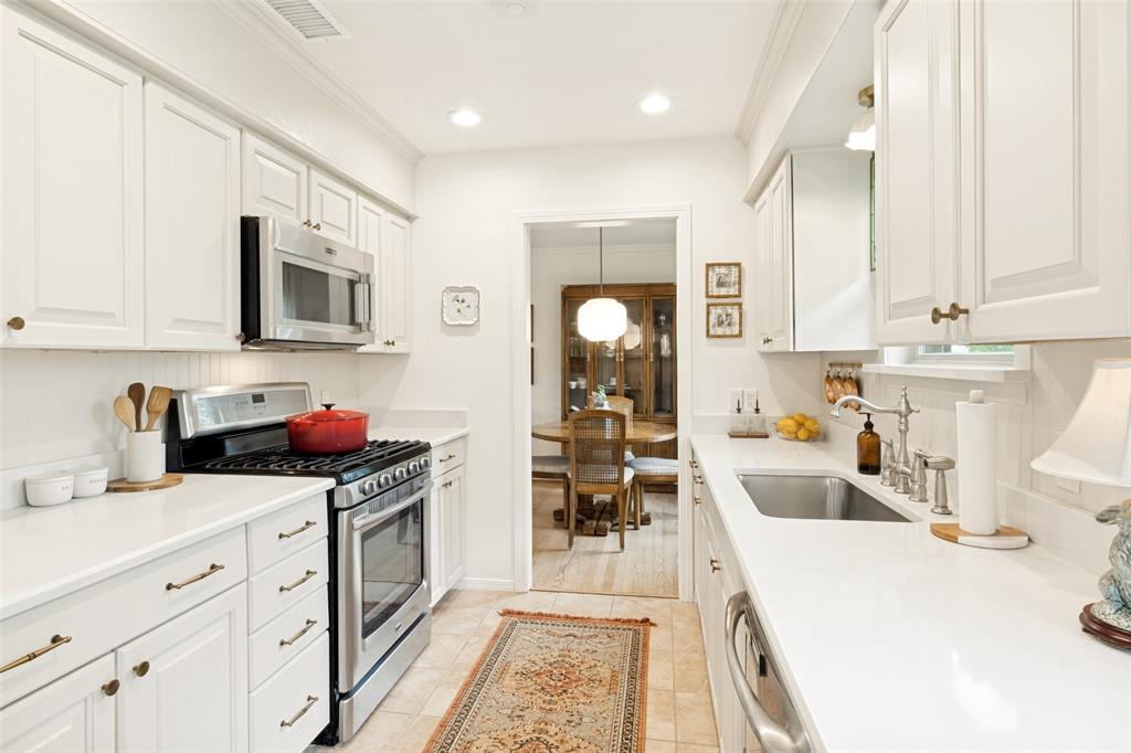 Lake Highland Estates - Residential