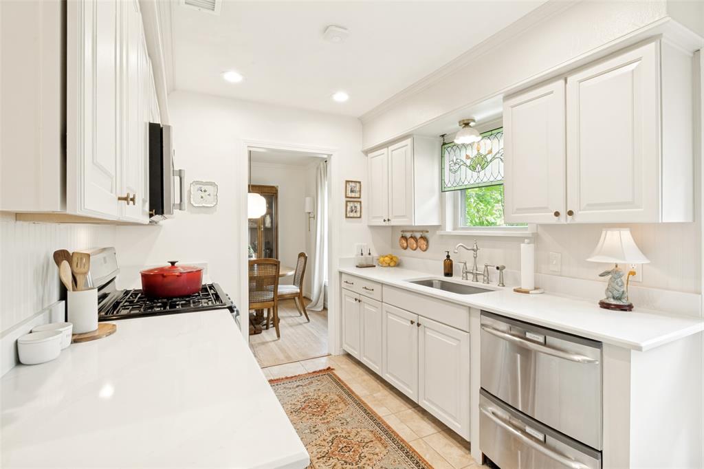 Lake Highland Estates - Residential