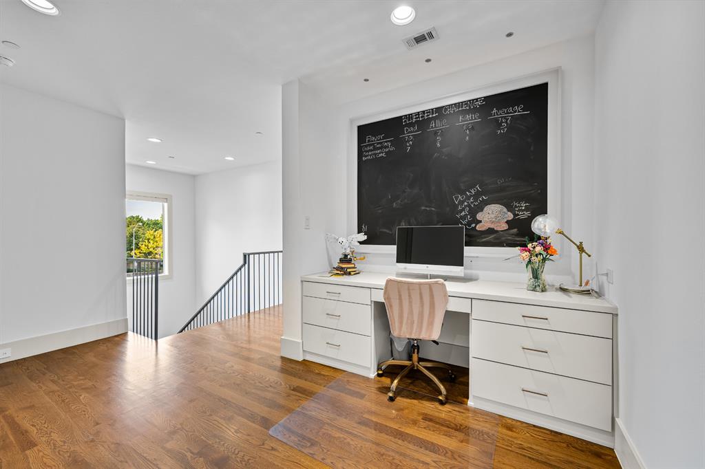 Forestcrest Estates - Residential