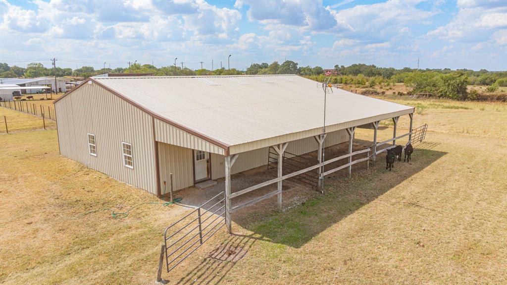 7829 County Road 176