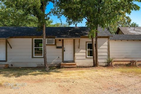 Photo of 2510 S 2nd Street, Abilene, TX 79605 (MLS # 21196305)