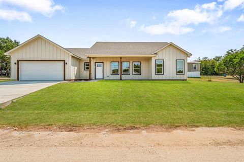 2917 Paluxy Trail Granbury TX 76048