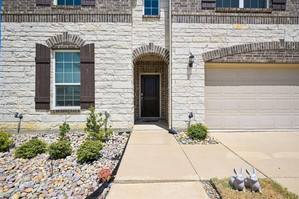 2801 RYDER Lane