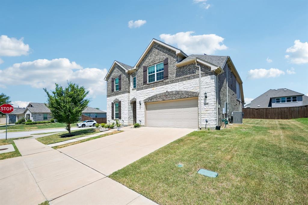 2801 RYDER Lane