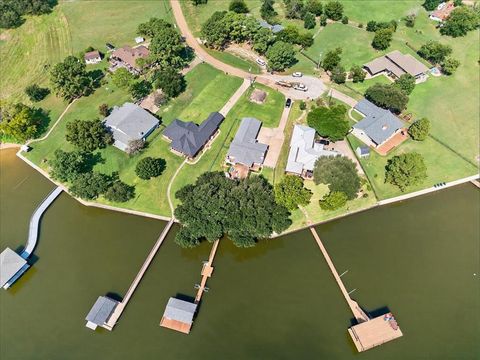 114 Baker B Ranch Road Trinidad TX 75163