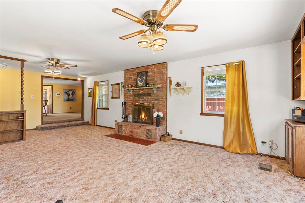A01291 LANE, T. R. - Residential