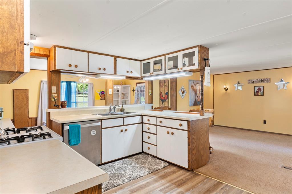 A01291 LANE, T. R. - Residential