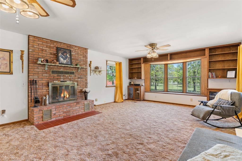 A01291 LANE, T. R. - Residential