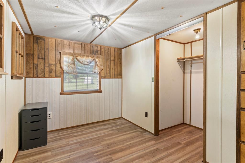 A01291 LANE, T. R. - Residential