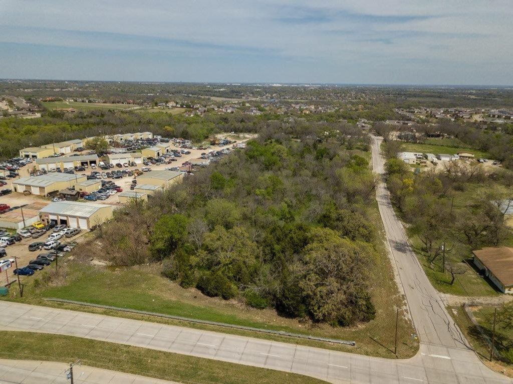 Photo of 3161 S Belt Line Road, Balch Springs, TX 75181 (MLS # 20860967)