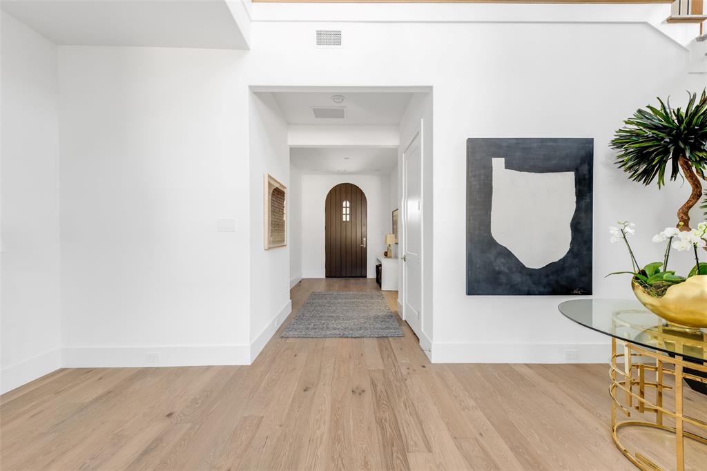 Lafoy Place - Residential