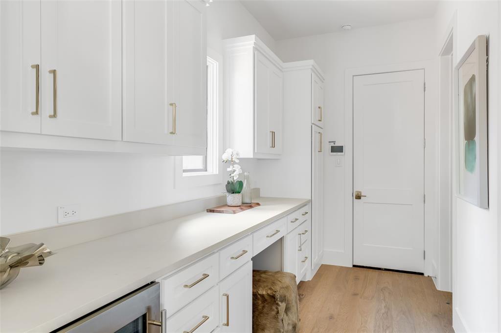 Lafoy Place - Residential