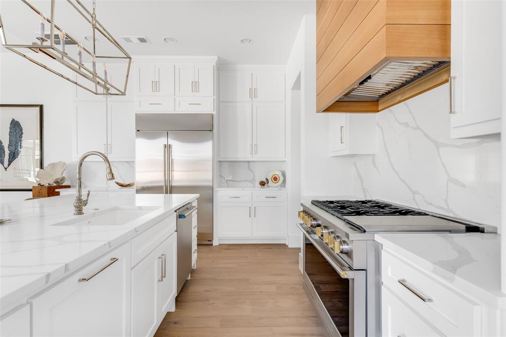 Lafoy Place - Residential