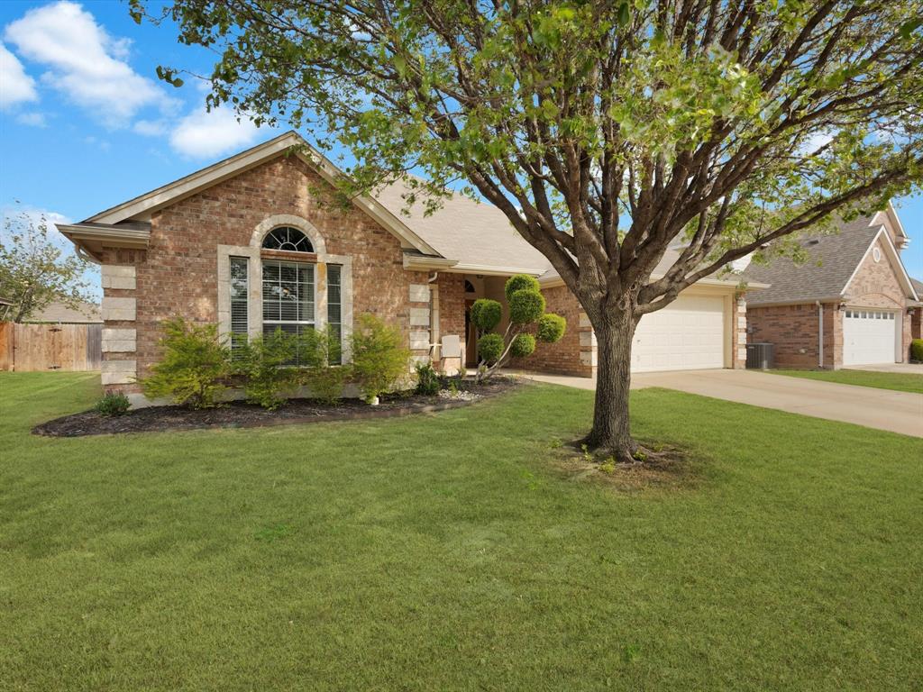 404 Willow Vista Drive