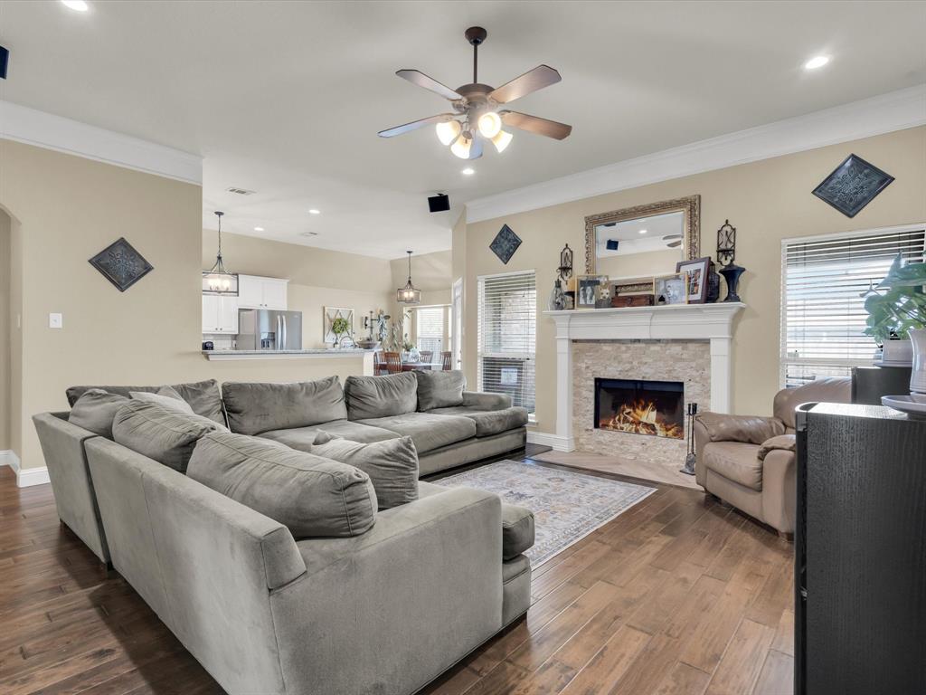 404 Willow Vista Drive