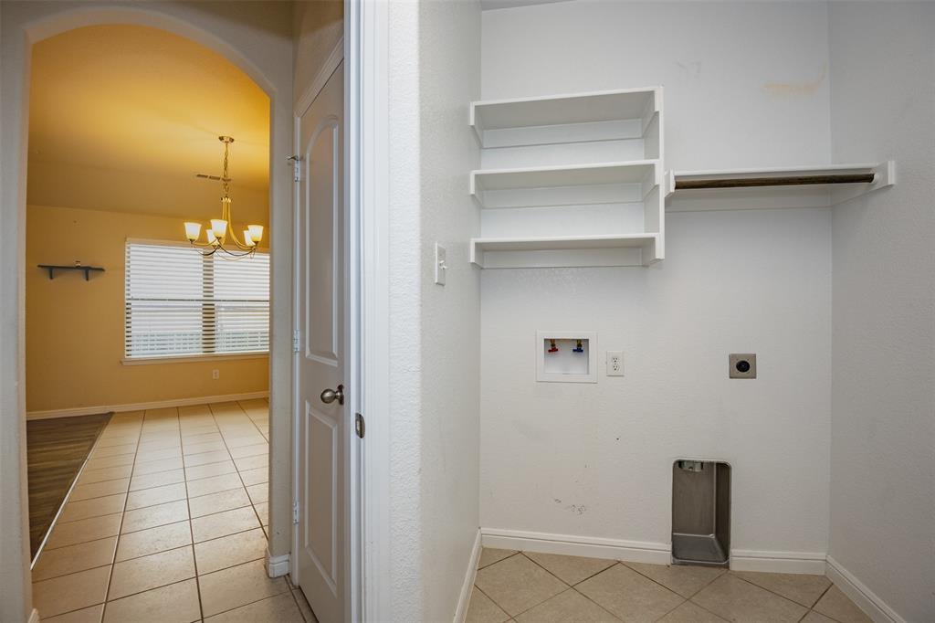 Fossil Hill Estates - Residential Lease