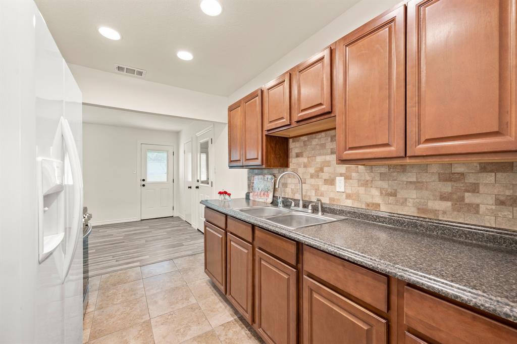 Midway Park Add - Residential