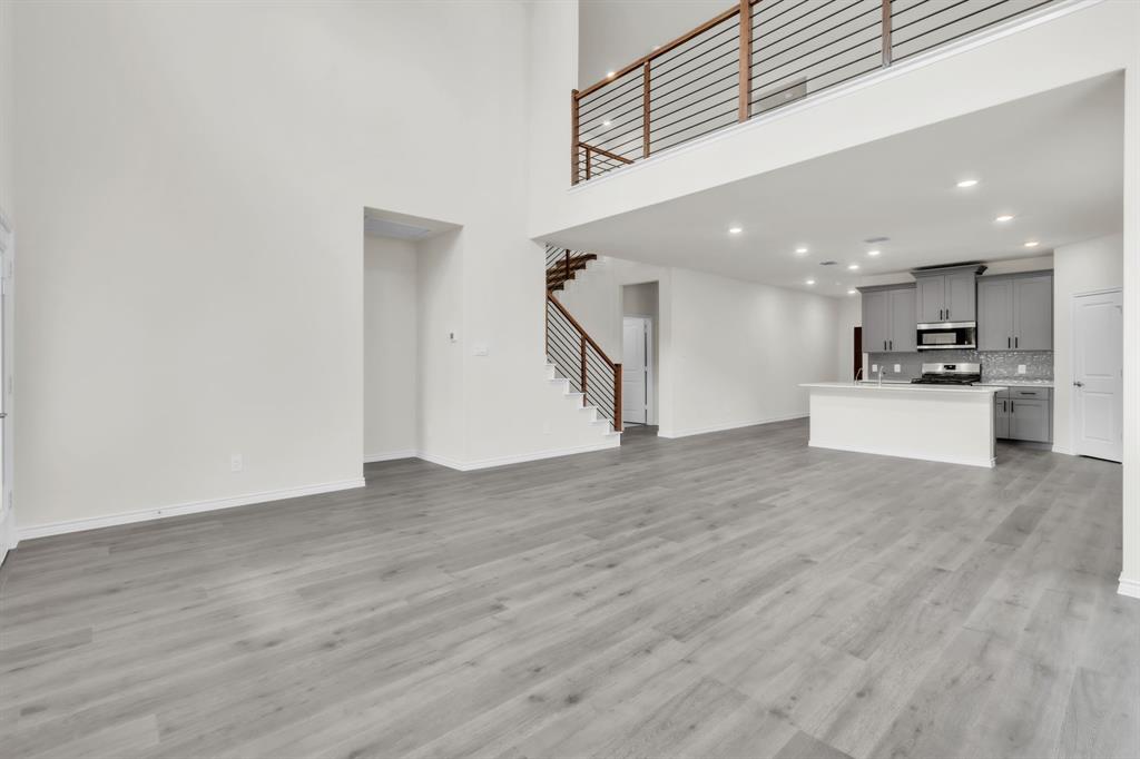 The Landing at Hidden Lakes - Residential