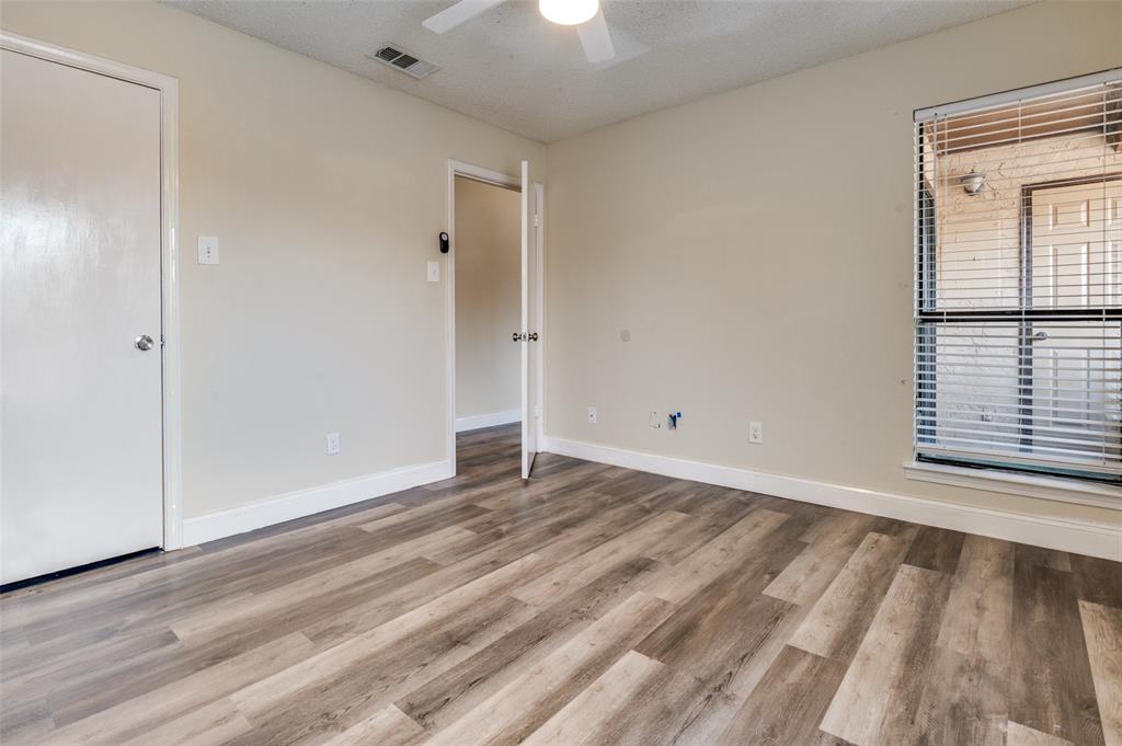 Cloisters Condo The - Residential