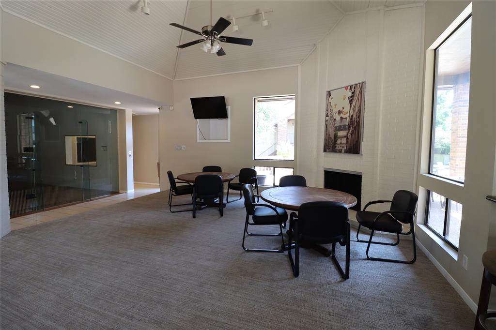 Cloisters Condo The - Residential