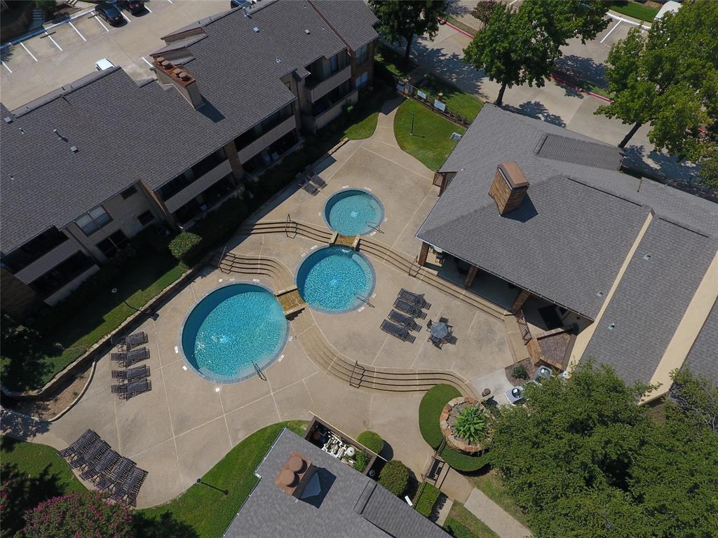 Cloisters Condo The - Residential