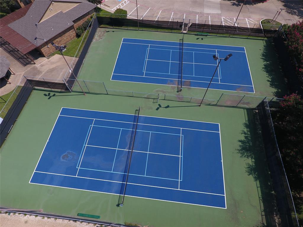 Cloisters Condo The - Residential