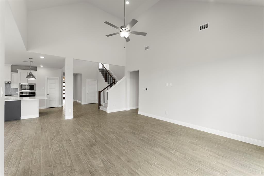 3825 Walnut Creek Drive