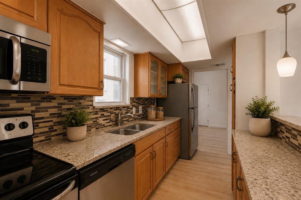 La Espada Condo - Residential