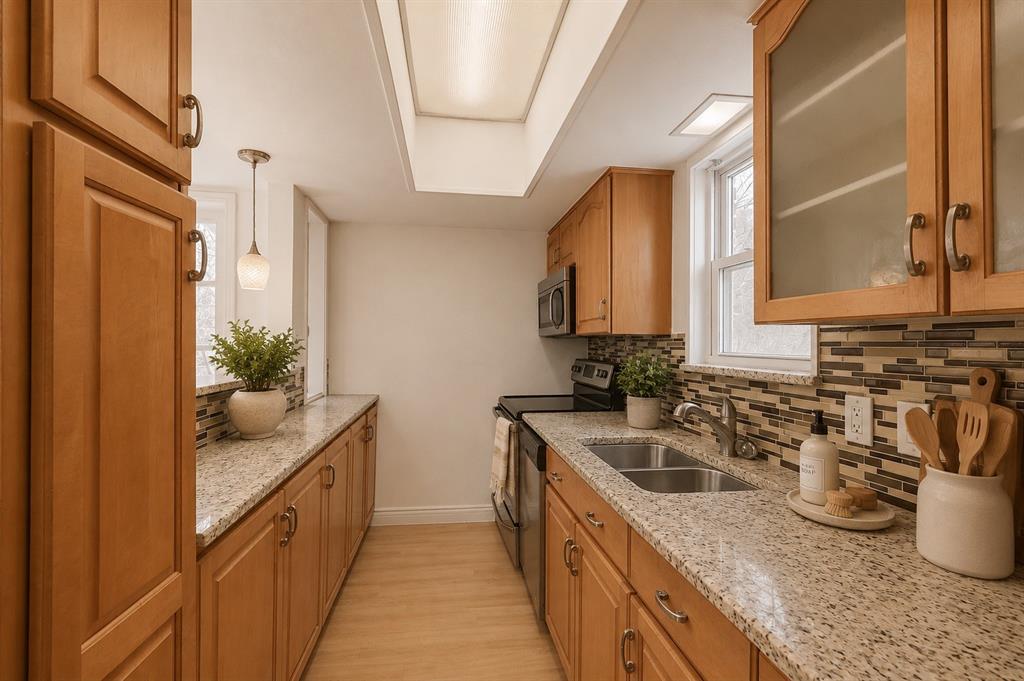 La Espada Condo - Residential