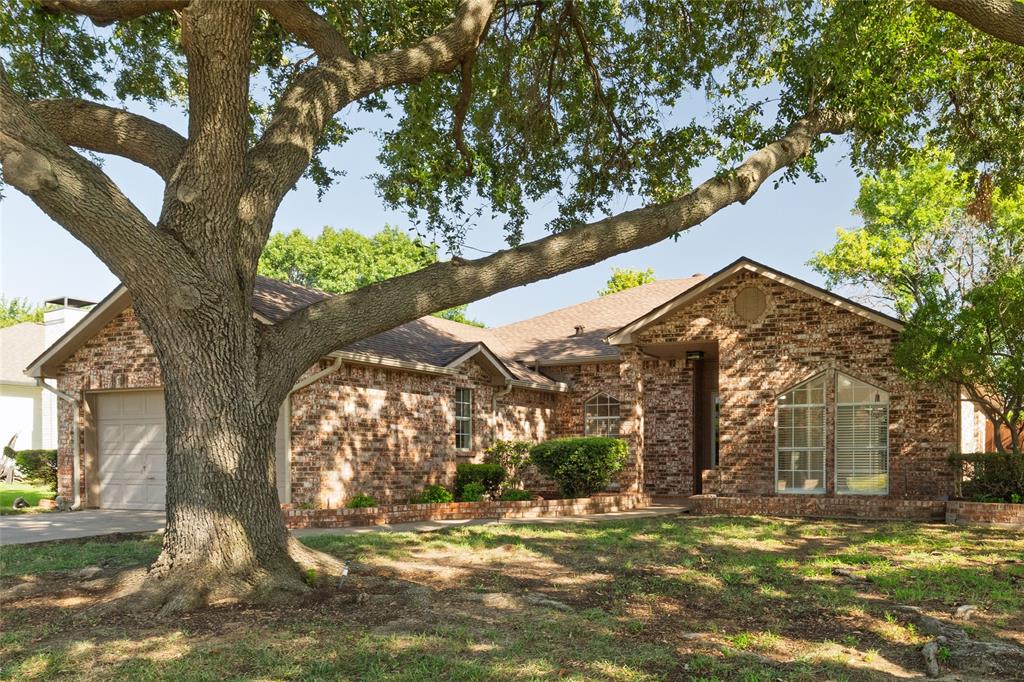 10 Monterey Drive