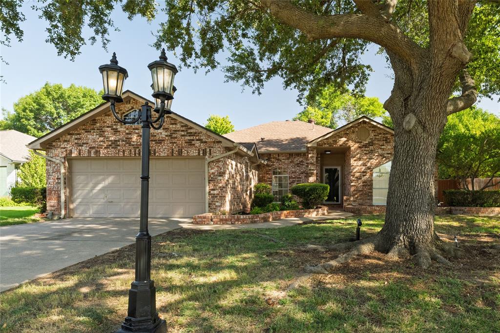 10 Monterey Drive