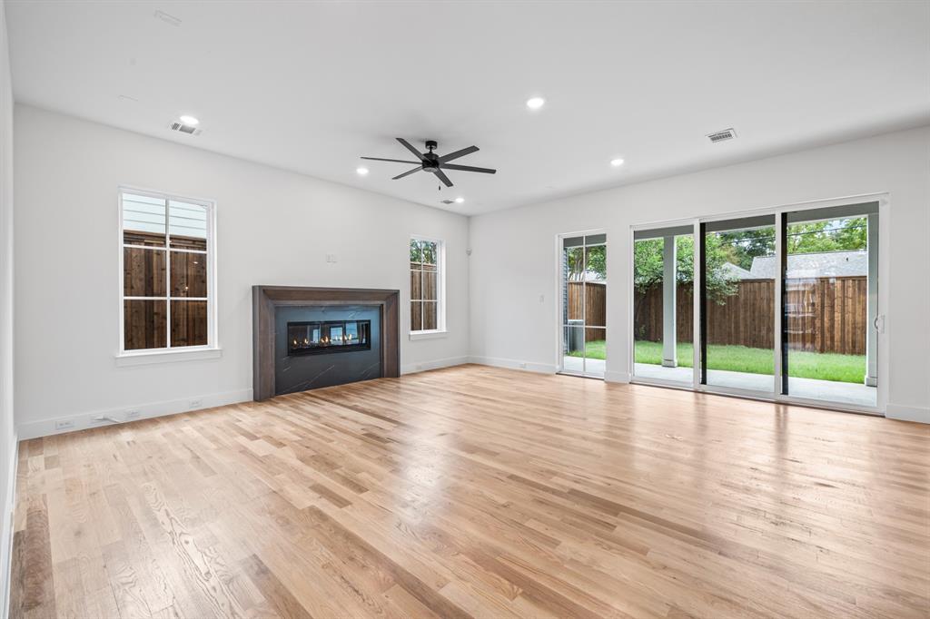 5916 Ellsworth Avenue