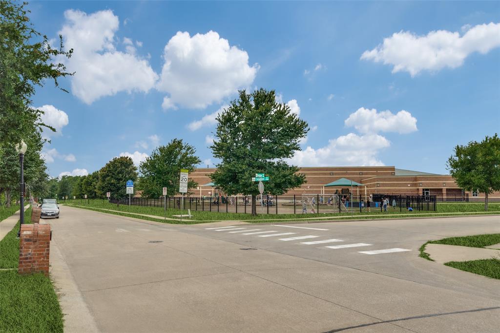 Avalon Ph Two - Residential Lease