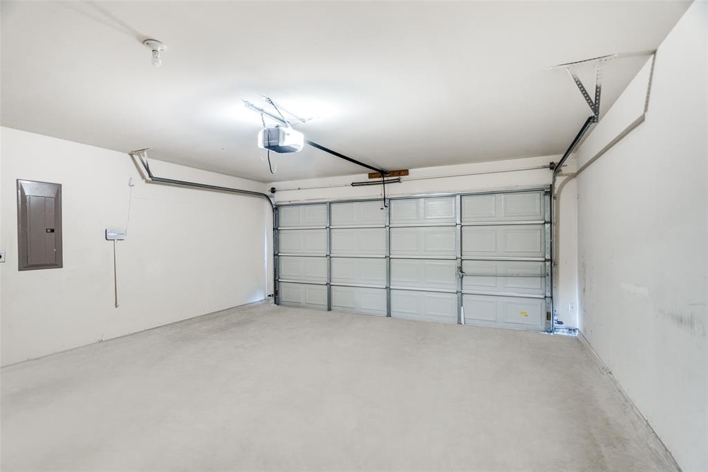 Avalon Ph Two - Residential Lease