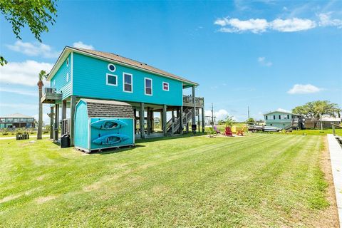 A home in Port Bolivar