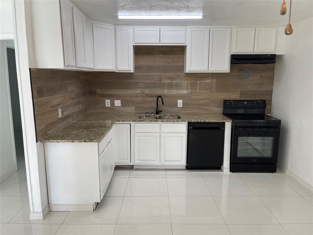 Castleberry Gardens Add - Residential