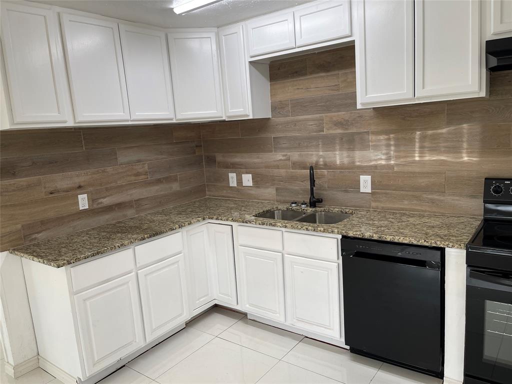 Castleberry Gardens Add - Residential